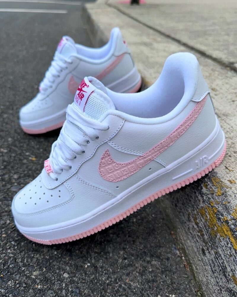 Nike Air Force 1 "Valentine's Day"